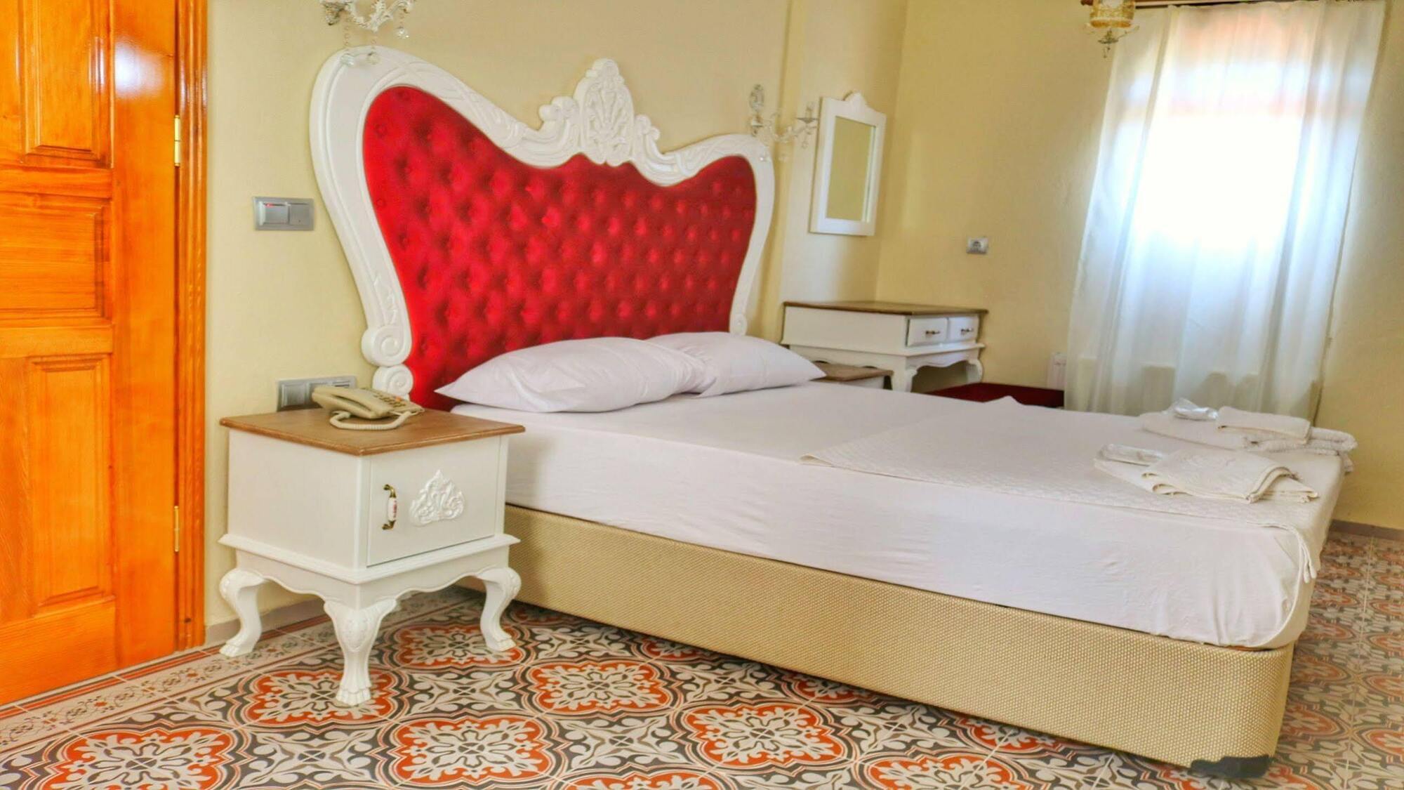 Stone Hill Hotel Ayvalı Kültér fotó