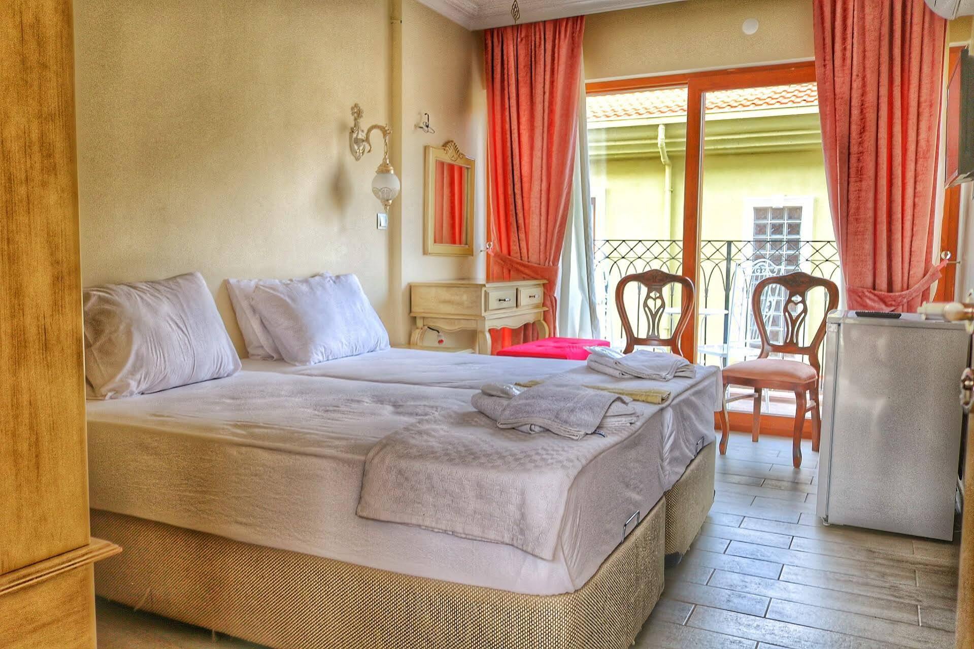 Stone Hill Hotel Ayvalı Kültér fotó